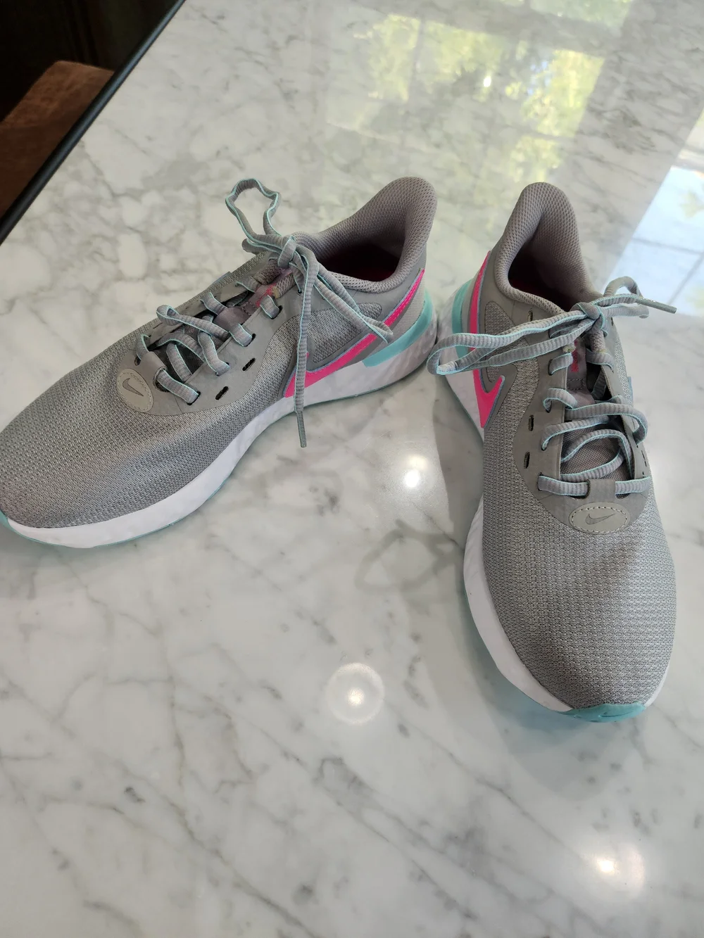 Nike Women's Gray Athletic Sneakers with Pink and Mint Accents, BRAND NEW.